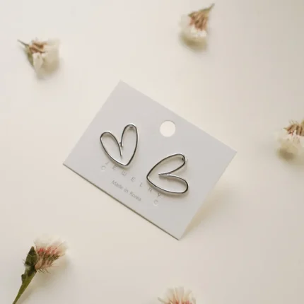 Accessories  Simple flat heart shape earrings